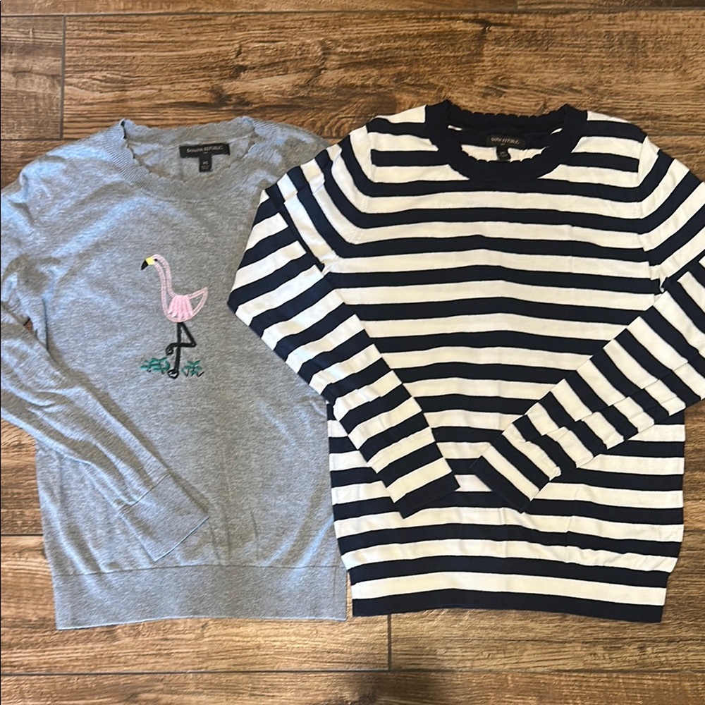 Banana Republic Long Sleeve Crewneck Sweaters Bundle (2) (lightweight) Size XS